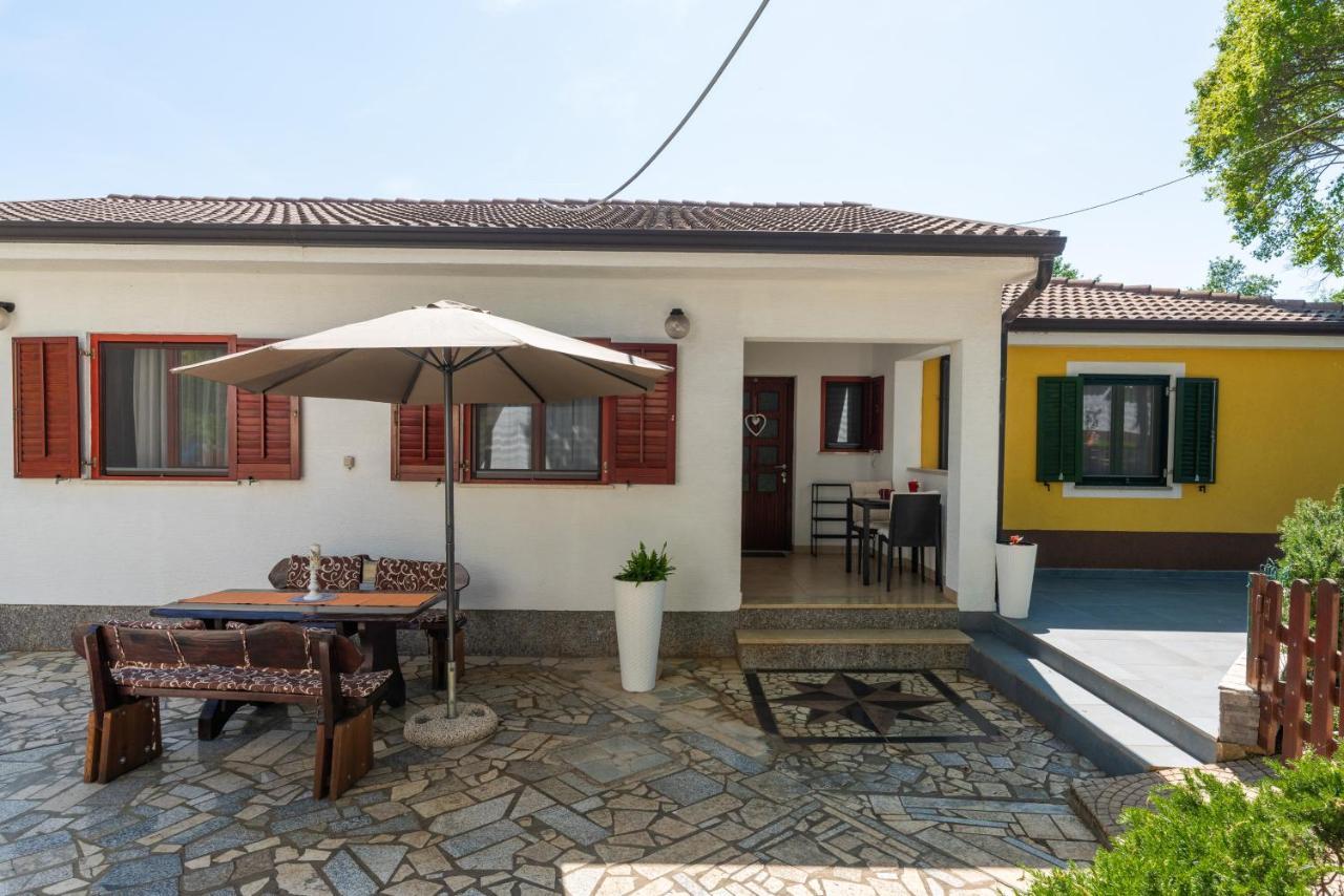 Apartment Felix Poreč Exterior foto